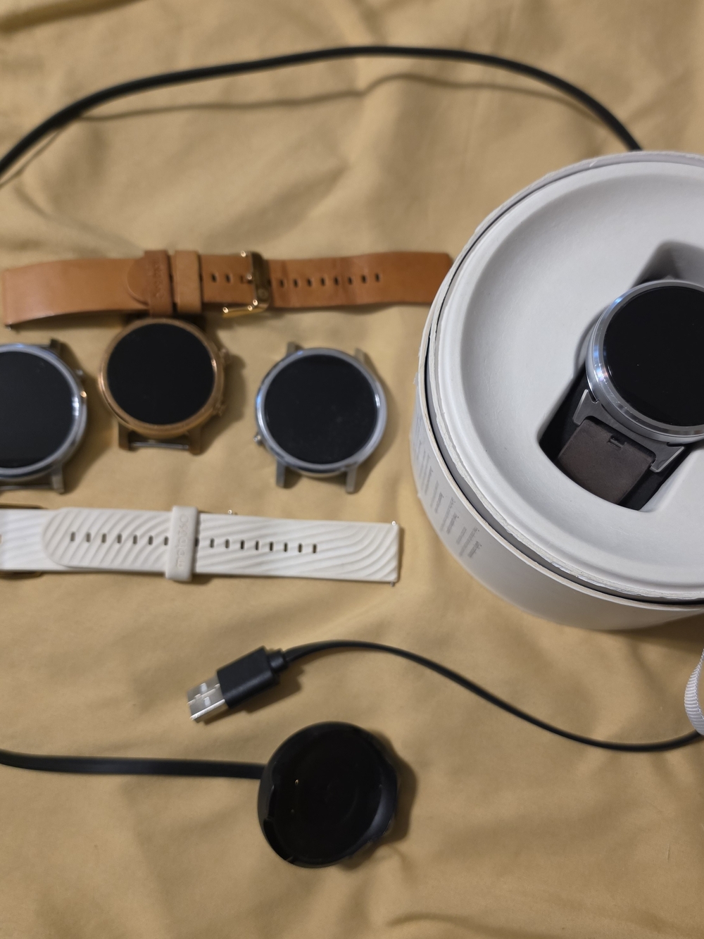 Motorola MOTO360 Smartwatch Lot Series 1, 2, & 3